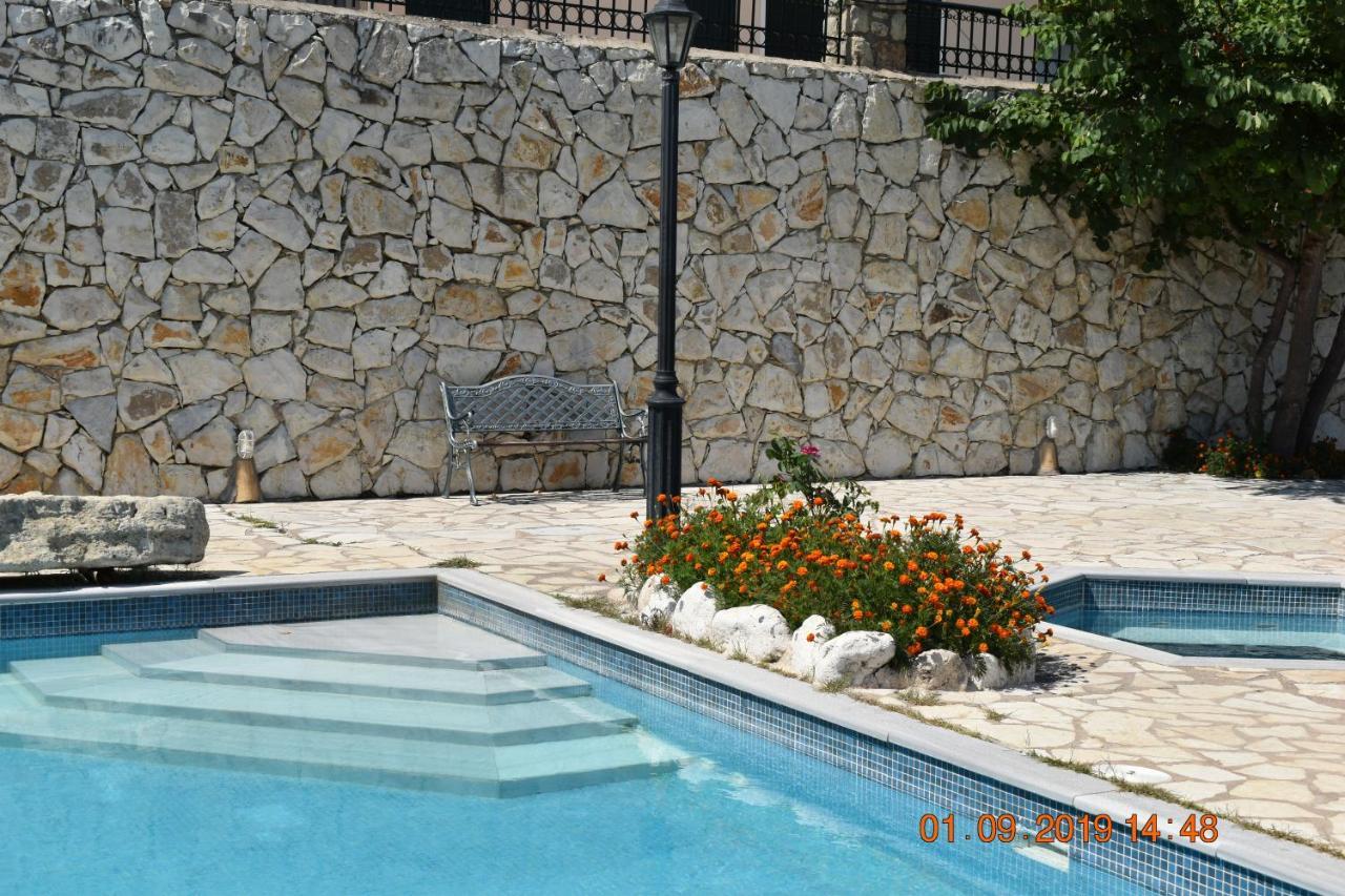 Estate Dafnopanagia Villa Magda Asprogerakata Esterno foto