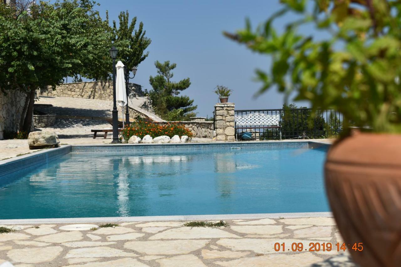 Estate Dafnopanagia Villa Magda Asprogerakata Esterno foto